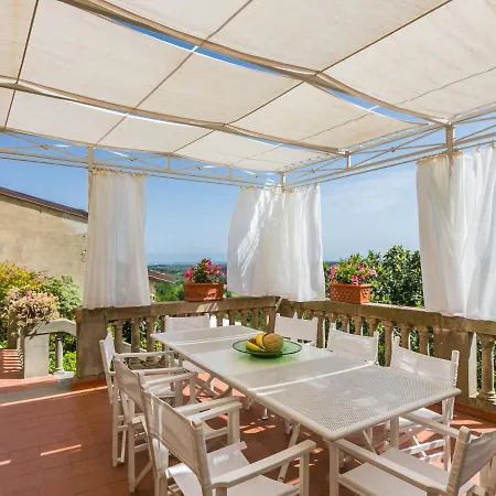 Villa Il Belvedere By Interhome