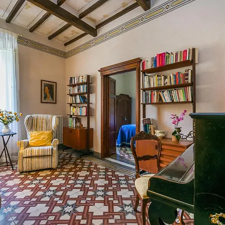 Il Belvedere By Interhome * ラーリ