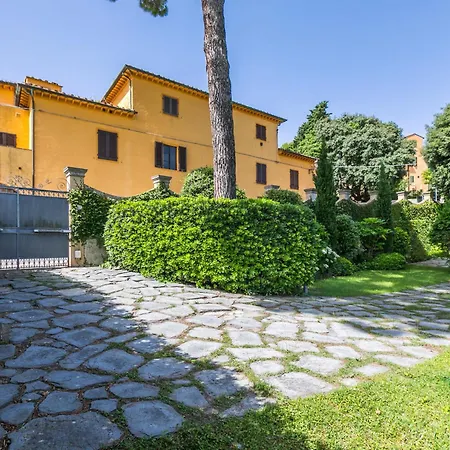 Villa Il Belvedere By Interhome